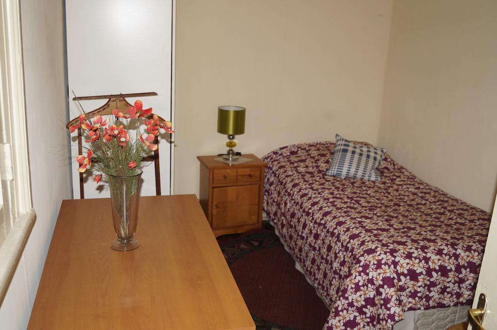 Blanca Rosa Valparaiso B&B Oda fotoğraf